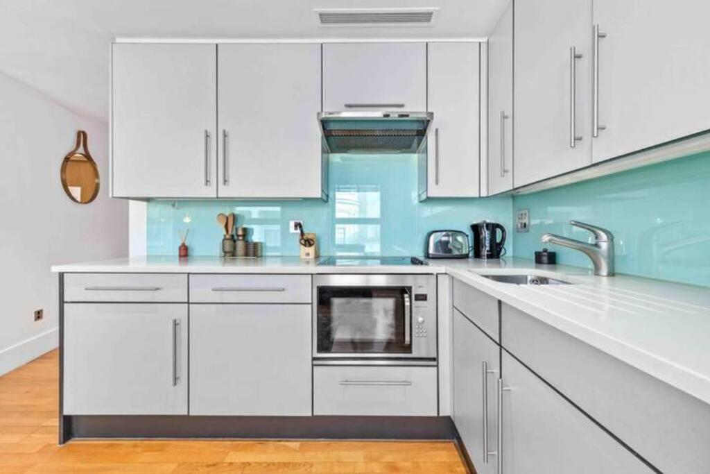 Appartement Luxe Living Near Piccadilly Hy11 à Londres Extérieur photo