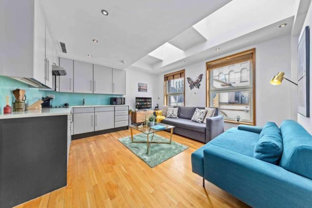 Appartement Luxe Living Near Piccadilly Hy11 à Londres Extérieur photo